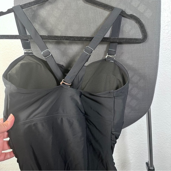 Yonique Women Plus Size One Piece Swimsuits Tummy Control Bathing Suits Size 18W - Picture 9 of 12